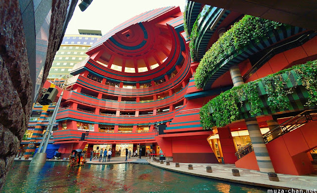 Trung tâm thương mại Canal City Hakata