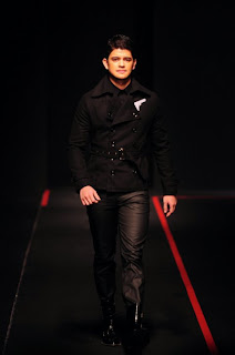 Rayver Cruz PFW 2010