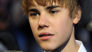 popular Celebrity Justin Bieber on the carribean,professional phto shoot of justin bieber  justin bieber photo with great hairstyles, justin bieber with selena gomez and justin bieber with short haircut