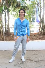 Latest hd Tiger Shroff image photos pictures your free download 29