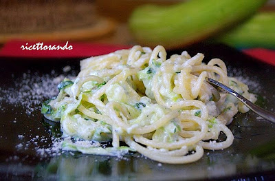 Pasta zucchine e ricotta light