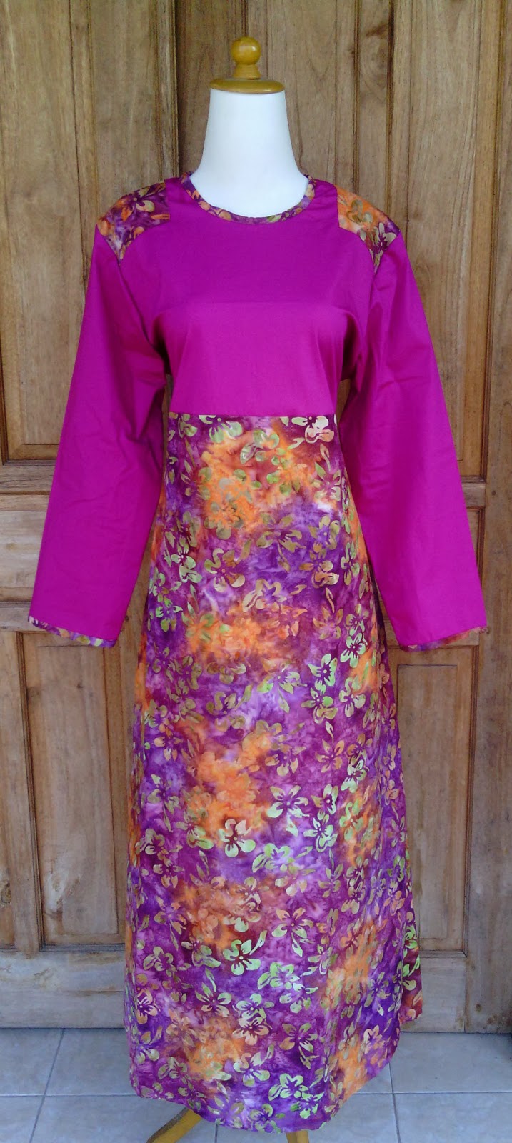 New Indonesian  Batik  The Modern  Design of Dress Batik 