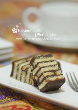 HaNa's FamiLy: Batik Cake @ Hedgehog Slice