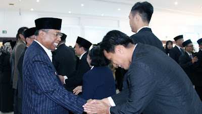 <b>Wagub Amin Lantik Sejumlah Pejabat Fungsional</b>