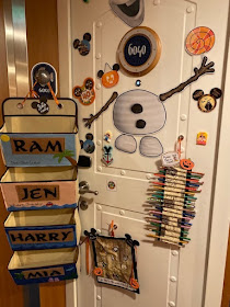 Disney stateroom door decorations