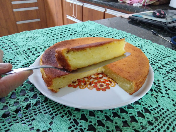 BOLO DE MANDIOCA OU MACAXEIRA