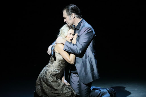 Benedict Andrews monte film noir Dame pique Tchaïkovski l'Opéra Munich.