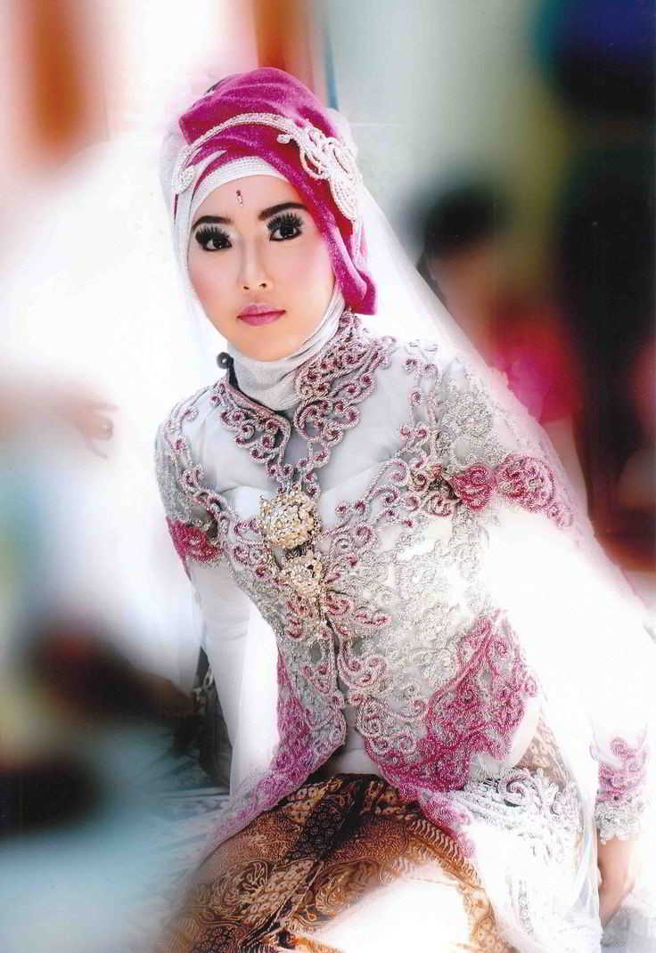 15 model kebaya pengantin warna putih putih gold dan 