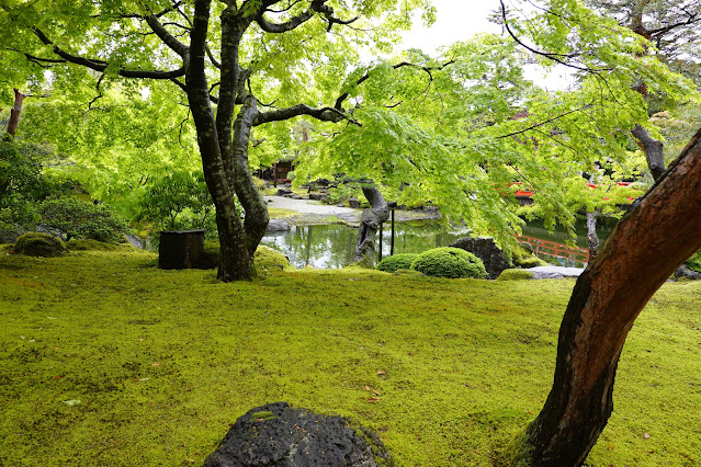 島根県松江市八束町波入 由志園