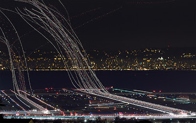 Indahnya Foto-foto Long Exposure Dari Pesawat Di Bandara [ www.BlogApaAja.com ]