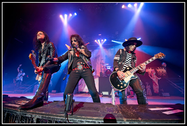 Alice Cooper; Chuck Garric; Tommy Henriksen