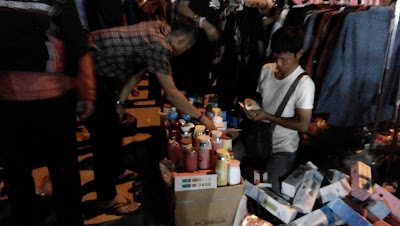 Penjual Termos di pasar tumpah balaraja