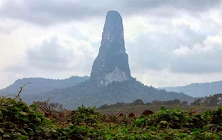 Pico Cão Grande, Gunung Teramping Di Dunia