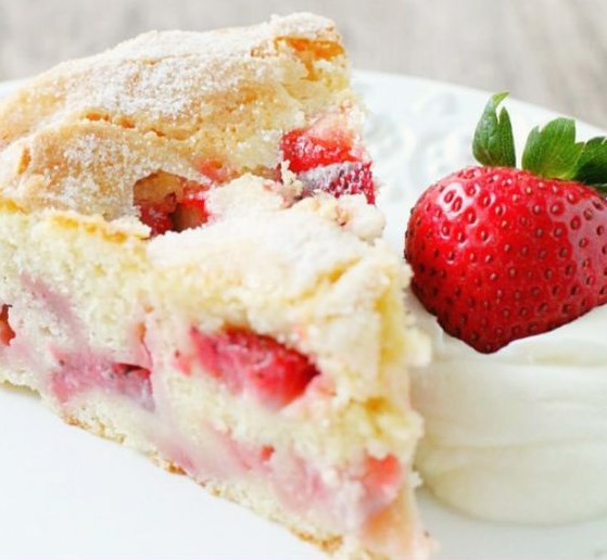 FRENCH STRAWBERRY CAKE #Cake #Strawberry