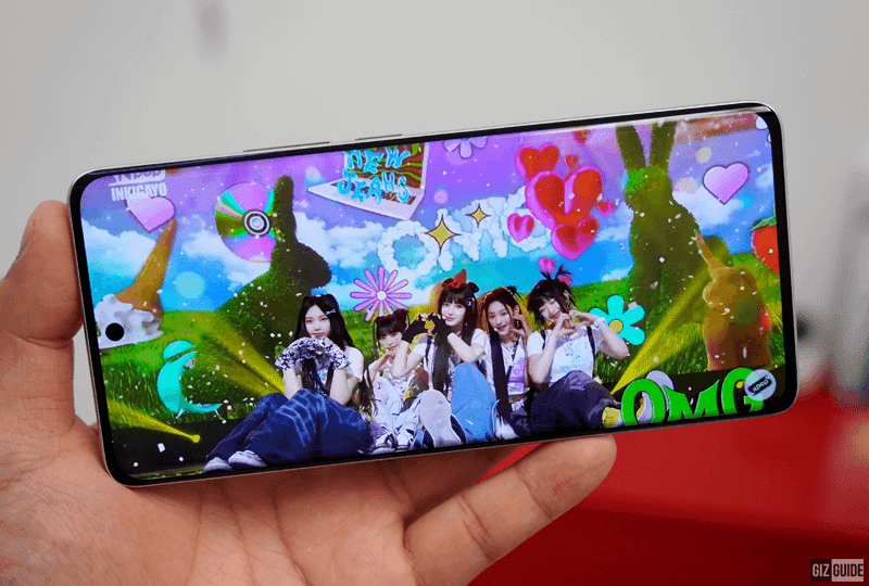 The Pro Plus OLED screen