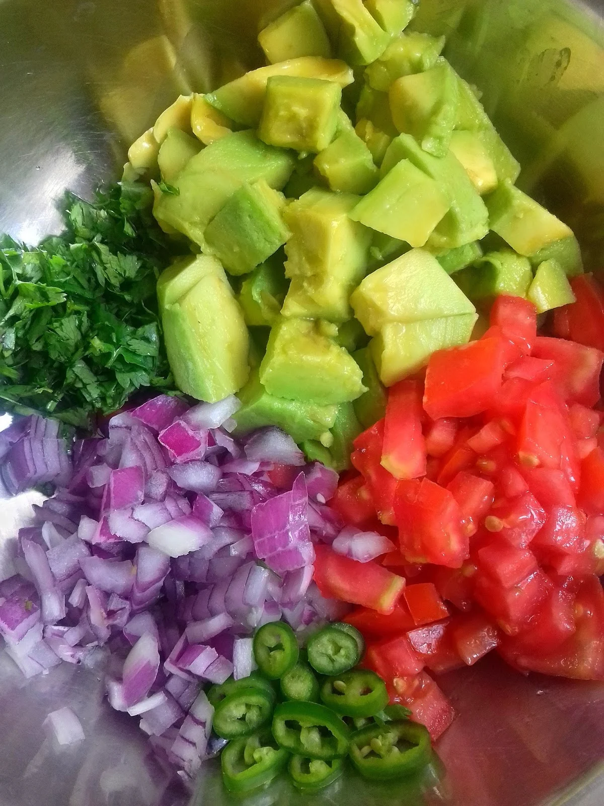 jalapeno-peppers-guacamole-nairobi-kitchen-recipe-avocados-onions-tomatoes-in-bowl