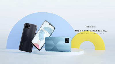 Source: realme. Three realme C21 units showing the front and back of the phone.