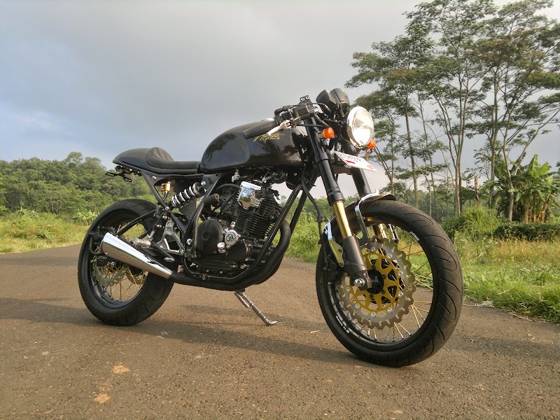 Penting 19+ Aksesoris Motor Cafe Racer