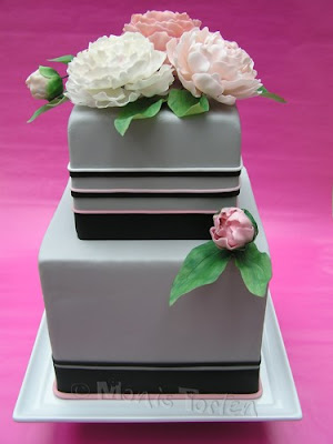 Torte mit Pfingstrosen peony peonies