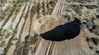 chile sink hole