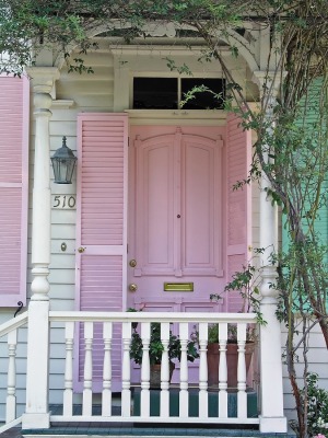 Alexandra Bee Blog: Fabulous Front Porches