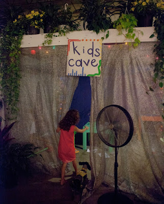 Kids cave - keeping children entertained at a wedding