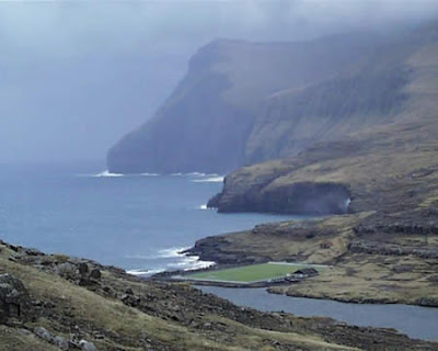 Vesturi á Eiðinum Stadium