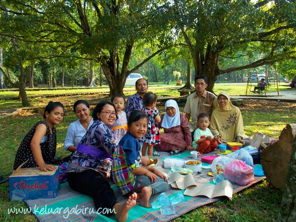 5 manfaat liburan bersama ibu