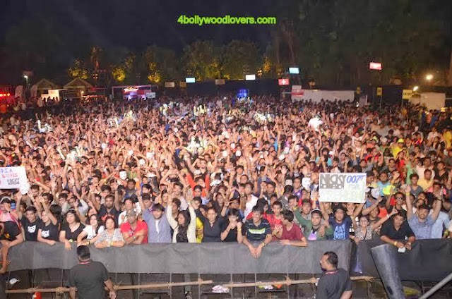 Sunburn-Arena-Nicky-Romero-Concert-in-Mumbai-pics5