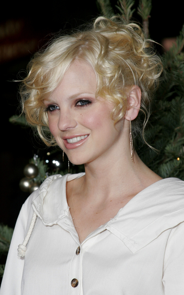 Hottest Information: Anna Faris Pictures