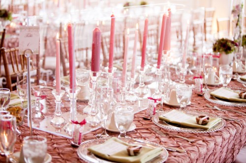 The pink wedding theme decoration can be combine different shades of pink to