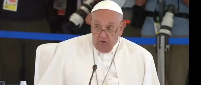 O Papa em Trieste: precisamos de uma fé que dispersa os cálculos do egoísmo humano