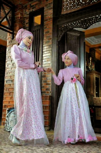 Model Baju Gaun Muslim Pesta  Holidays OO