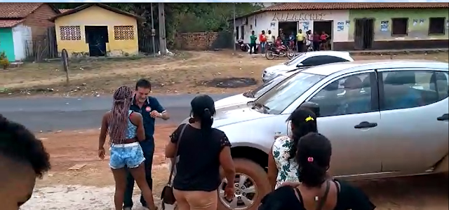 Alô MP! Carro da Saúde é flagrado fazendo campanha eleitoral em Palmeirândia, Veja o Vídeo: