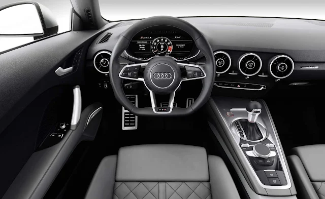 Novo Audi TT-S 2017 - interior