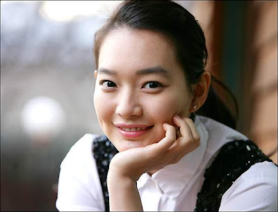 Foto Shin Min Ah