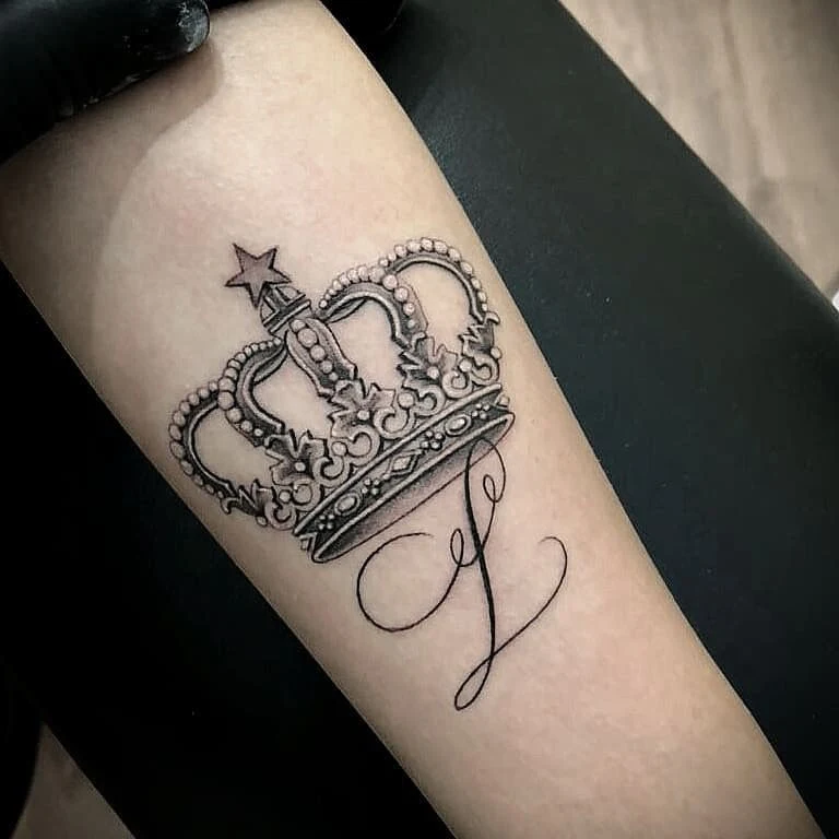 Tatuajes de coronas para princesas