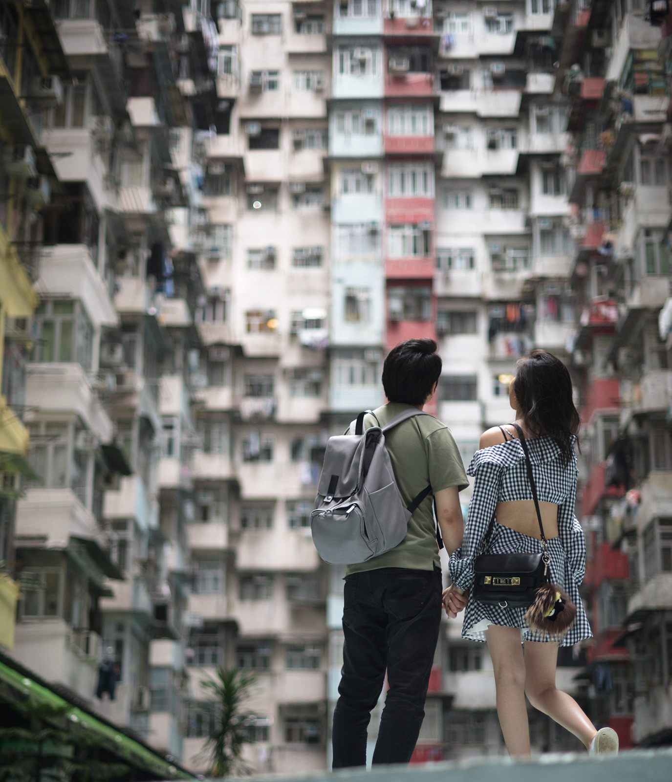 Couple Montane Mansion - Hong Kong, China | Day | FOREVERVANNY.COM