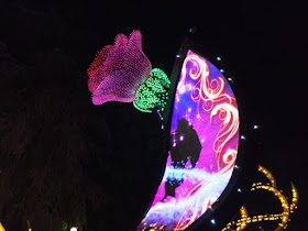 parc Disneyland Anaheim Paint the Night Electrical Parade