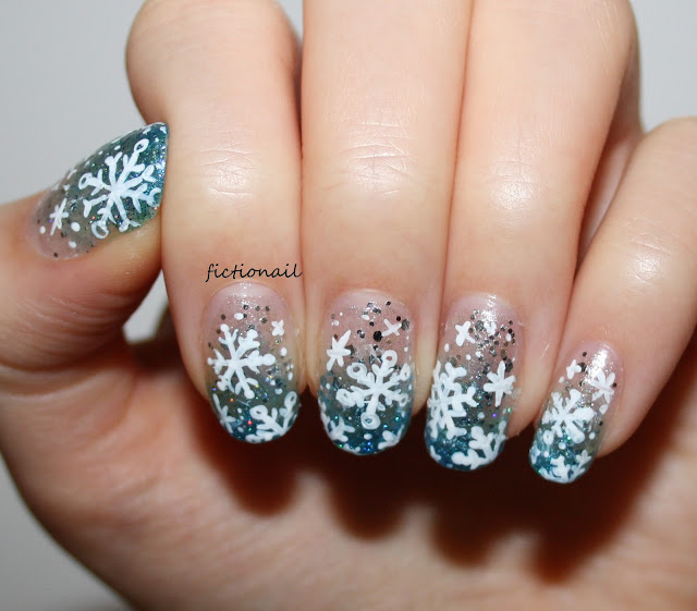 Glitter Gradient Snowflakes Nail Art