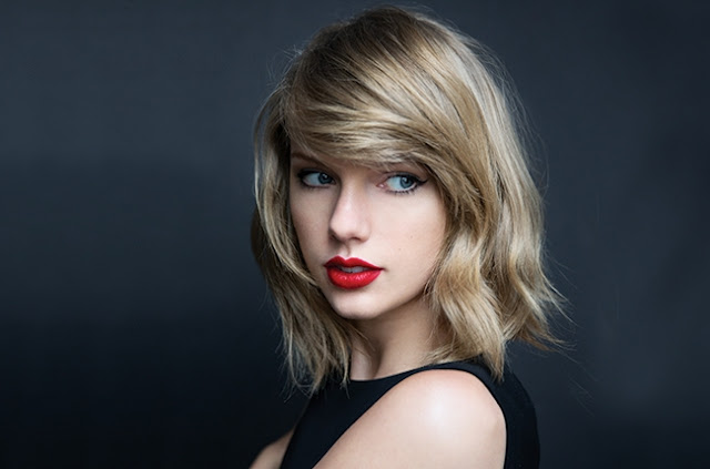   Lirik Lagu The Outside ~ Taylor Swift 