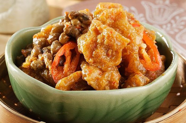 Gambar sambal goreng krecek enak khas jogja