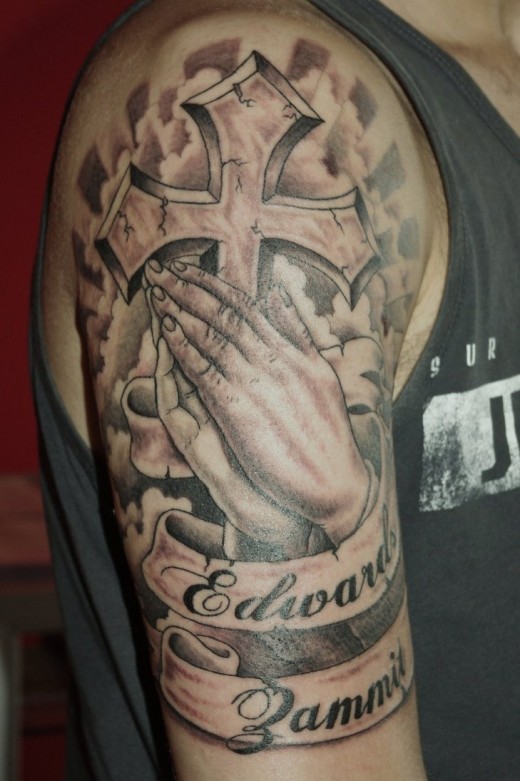 praying hands tattoos