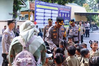 Dekat dan Bersahabat, Polres Lumajang Gelar Program Polisi Sahabat Anak