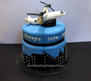 The plane is made from sugar and modeled after the Osprey aircraft. (mycakealley )