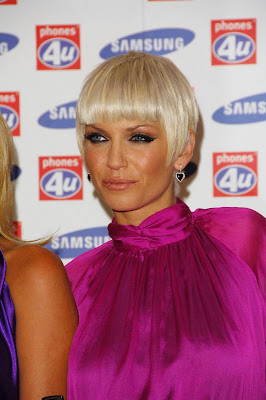 2011 Sarah Harding Hairstyles, Sarah Harding Short Hairstyles, Sarah Harding Hairstyles pictures