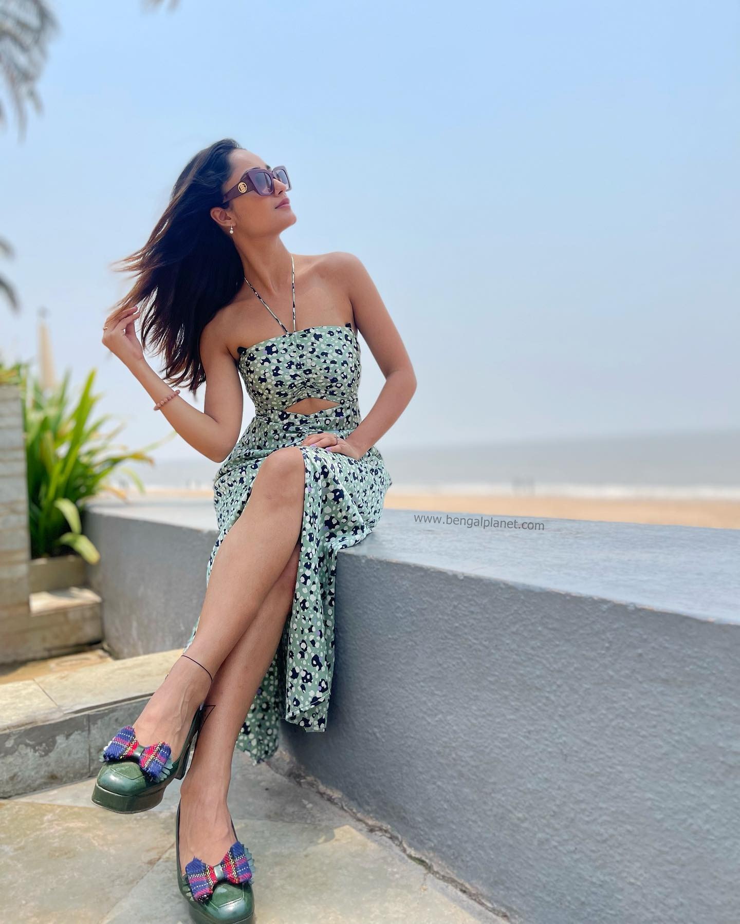 Tridha-Choudhury-looks-chic-hot-and-classy-in-these-pictures-39-Bengalplanet.com