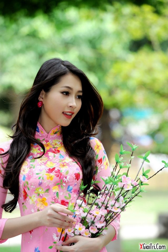 Đặng Thu Thảo đón xuân đầu năm