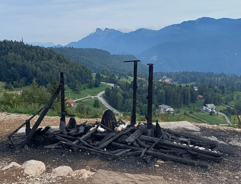 L'uovo al posto del Drago Vaia