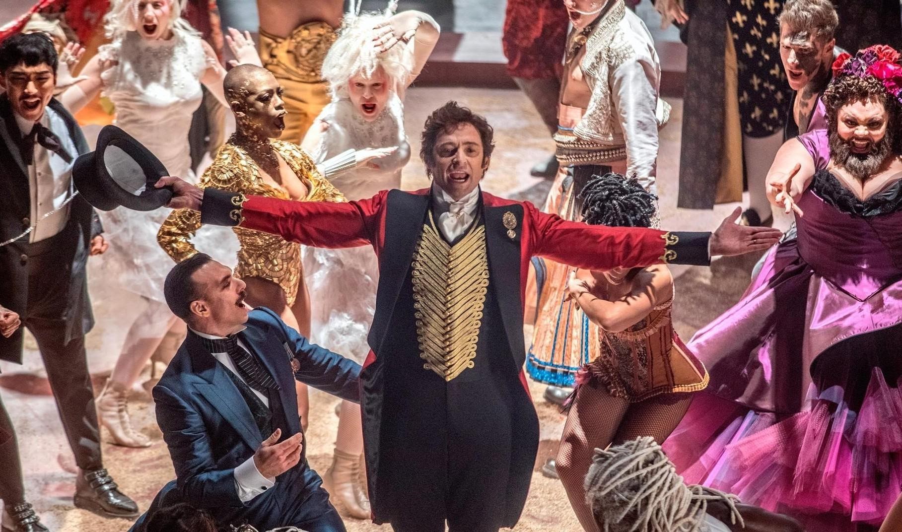 The Greatest Showman ウルヴァリンのヒュー ジャックマンが 地上最大のショウのサーカスを世に送り出して 成功を遂げた実在の興行師を演じたミュージカル映画の最新作 ザ グレイテスト ショーマン の予告編を初公開 Cia Movie News